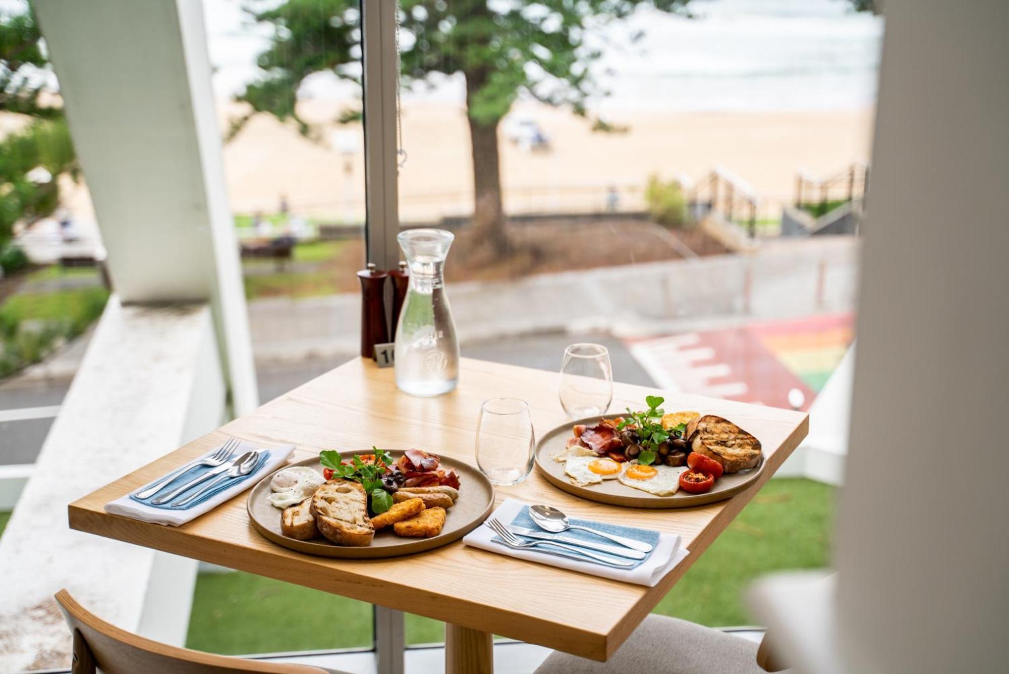 Novotel Northbeach Hotel